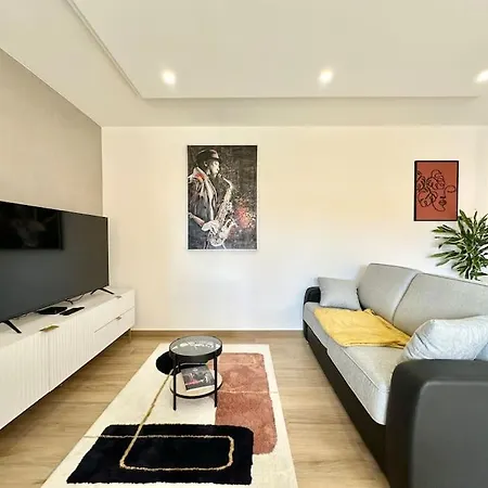 Le Mediterranee-centre-climatisation Apartman