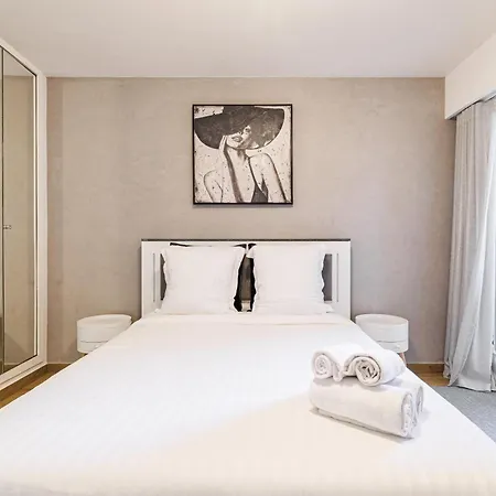 Le Mediterranee-centre-climatisation Apartman